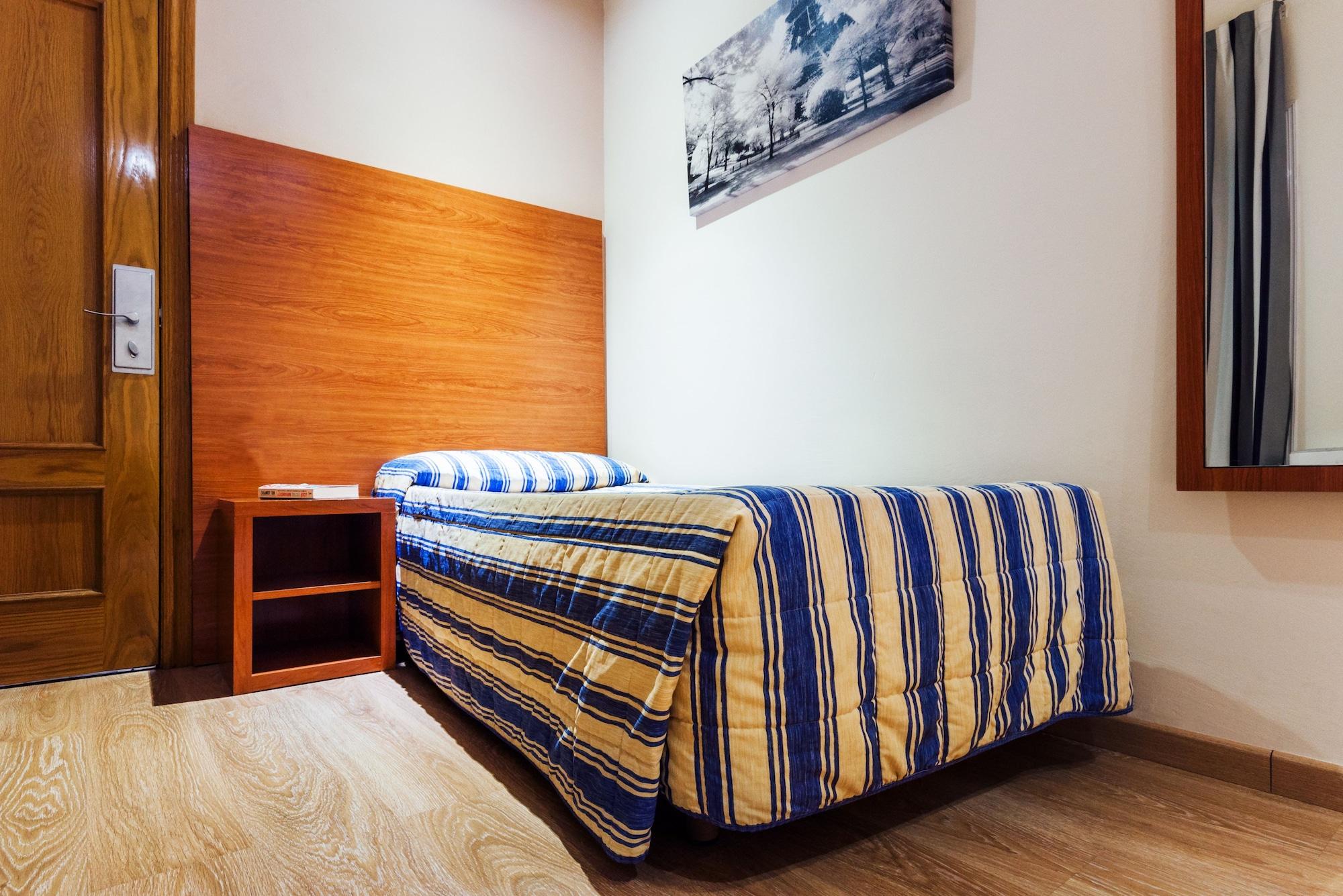 Ramblas Hotel Barcelona Bagian luar foto