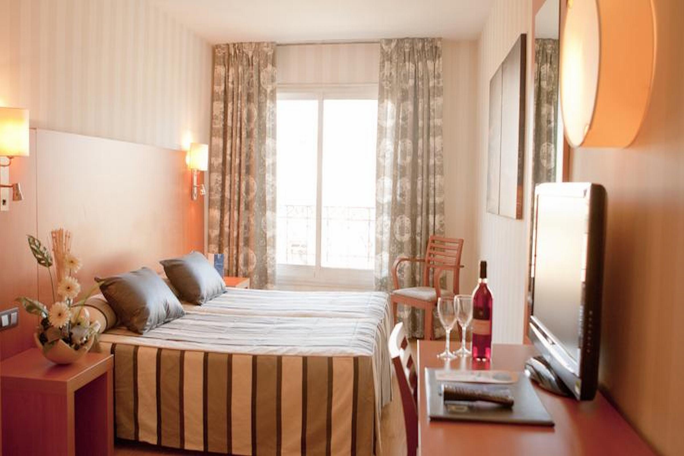 Ramblas Hotel Barcelona Bagian luar foto
