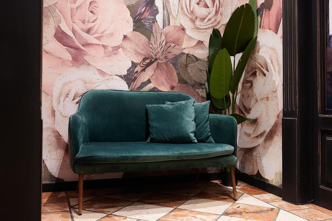 Ramblas Hotel Barcelona Bagian luar foto