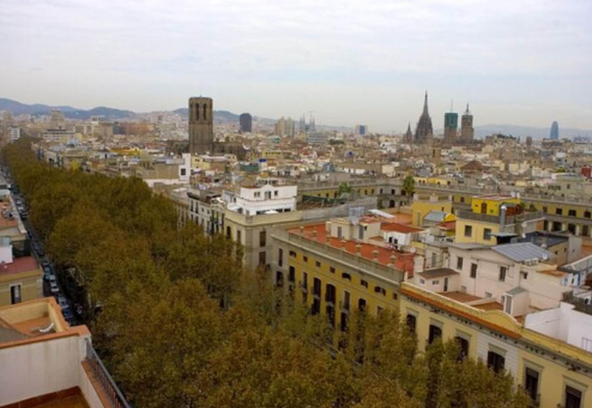 Ramblas Hotel Barcelona Bagian luar foto